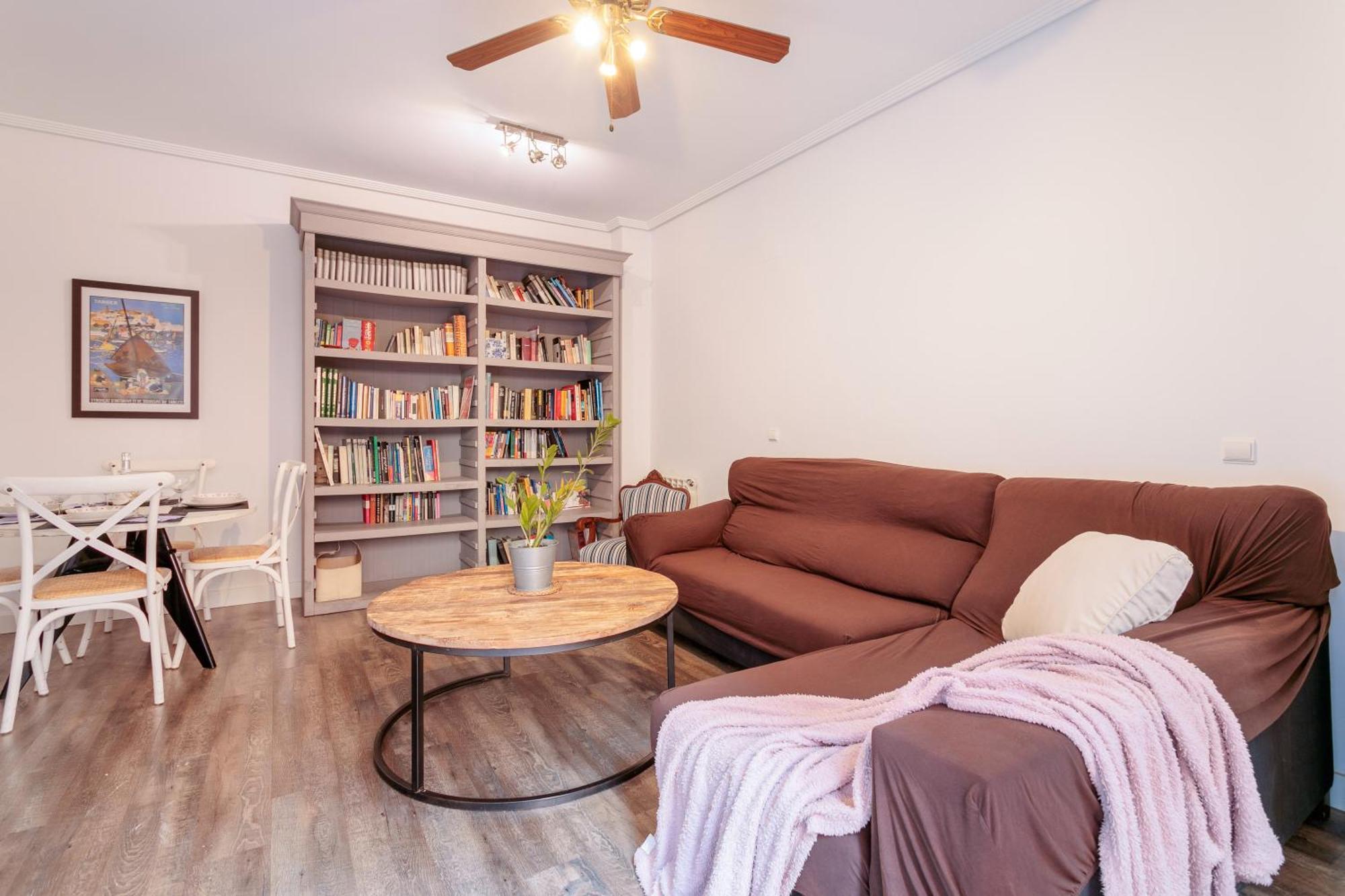 Bonhomia Pet Friendly Apartment *